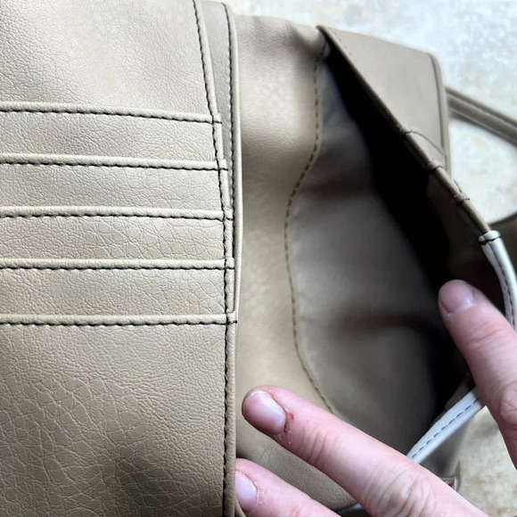 Crossbody Striped‎ Multicolor Wallet - Picture 11 of 14